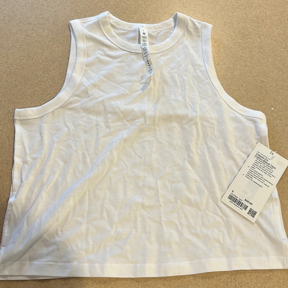 NWT Lululemon Classic Fit Cotton Blend Tank white